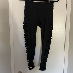 URBAN OUTFITTERS Yoga Pants/ Workout Size S